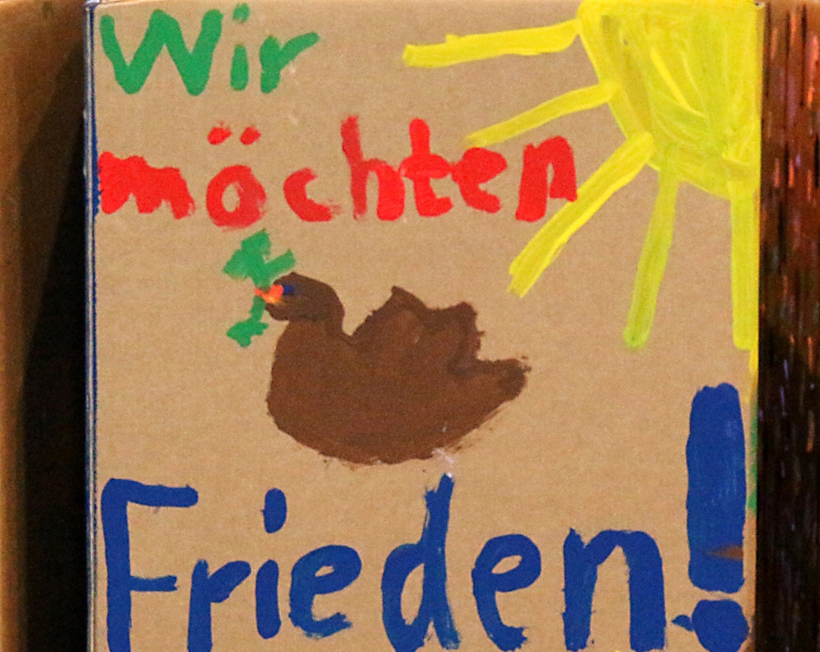 wir möchten frieden (c) Bild: Peter Weidemann In: Pfarrbriefservice.de