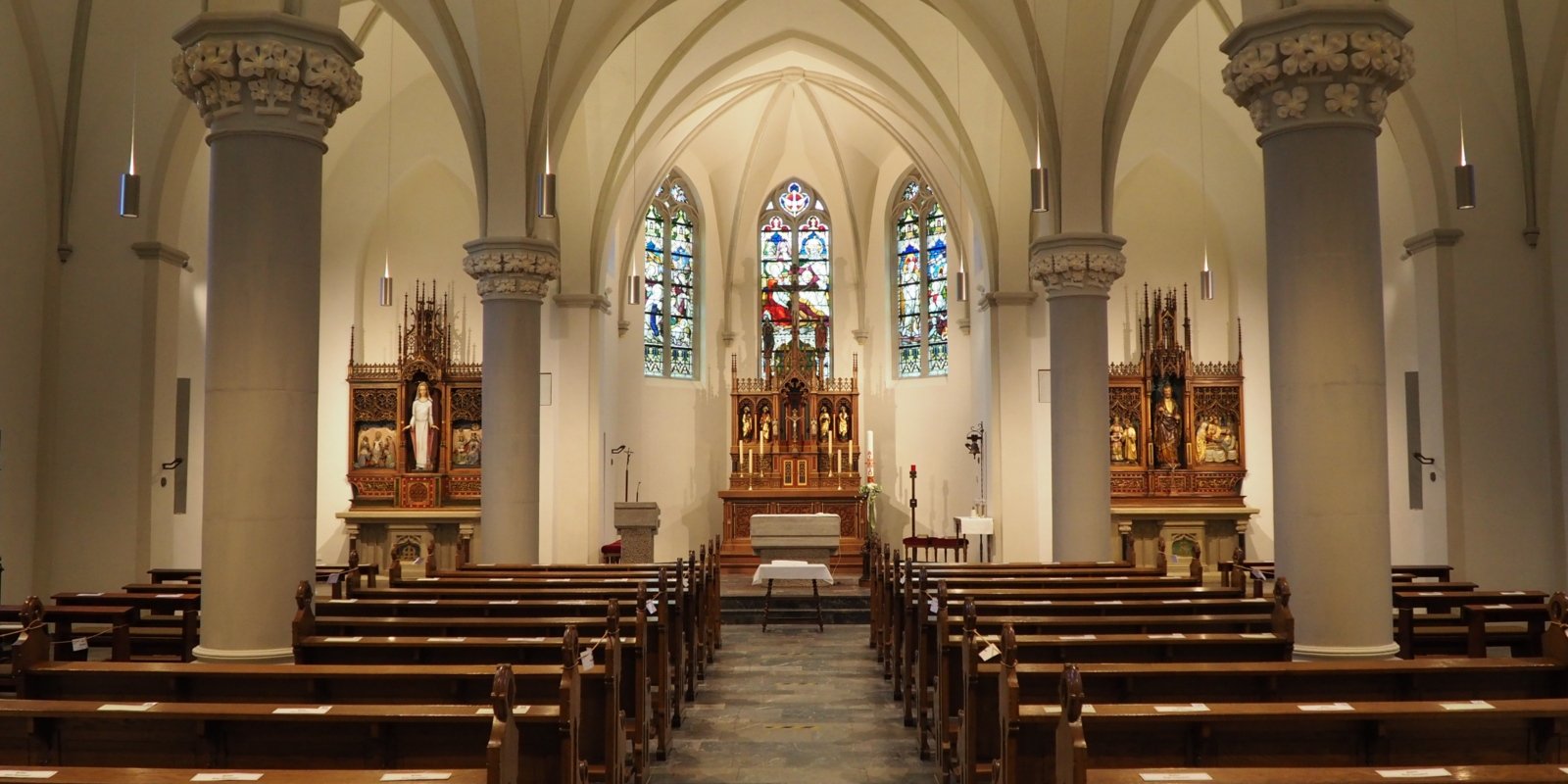 Kirche Glesch Altar (c) Stephan Spohr